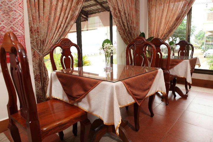 Nalinthone Guesthouse Ban Nongdouang Esterno foto