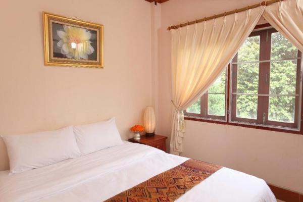 Nalinthone Guesthouse Ban Nongdouang Esterno foto